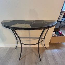 Entry way table
