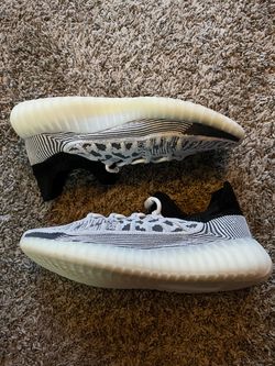 Yeezy 350 V2 CMPCT Panda