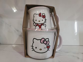 Hello Kitty Mug Set