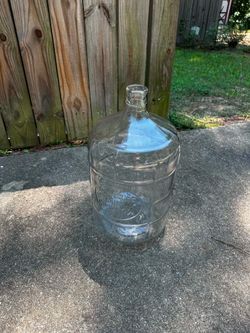 5 Gallon Glass Carboy