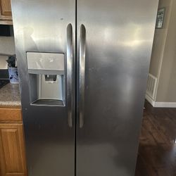 Stainless Steal Refrigerator 