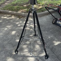 RV / Trailer Tripod