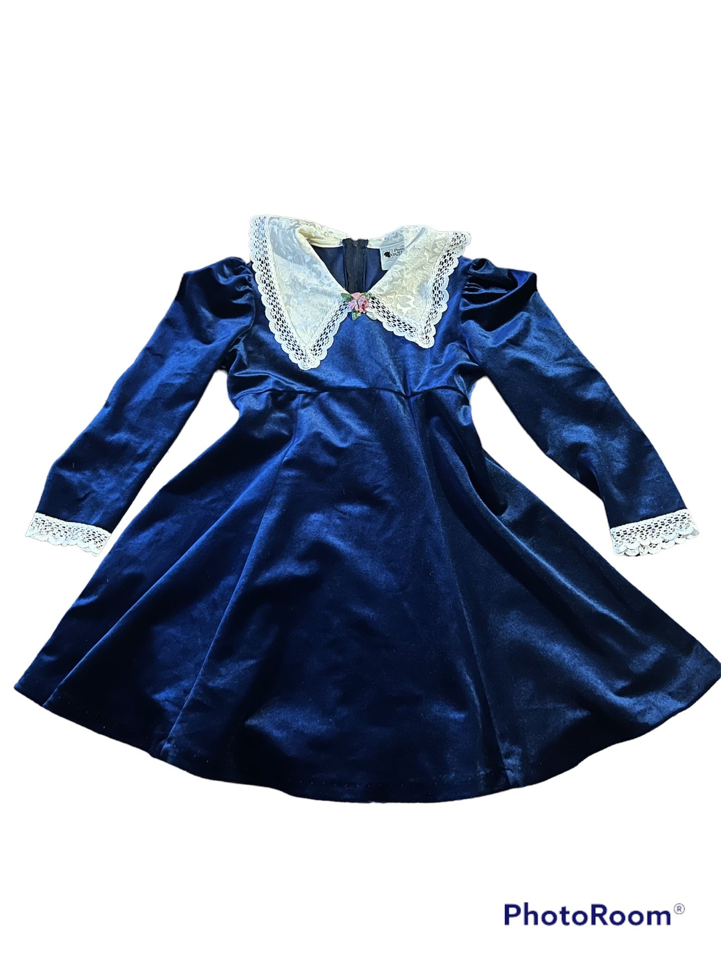 Vintage “Wednesday Adams “Dress Pretty As A Pic