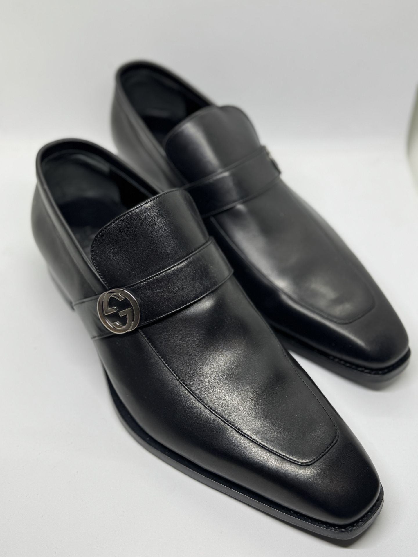 Gucci Slip-on Loafer Dress Shoes Size 10.5US