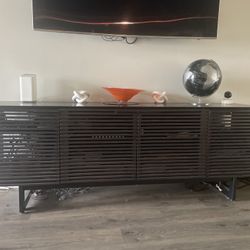 Luxury modern TV stand
