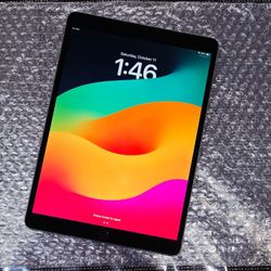 Awesome! Apple iPad Pro 10.5in 128GB Storage, Wi-Fi + Cellular 4G (Unlocked), Space Gray