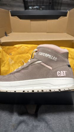 CAT women’s work shoes