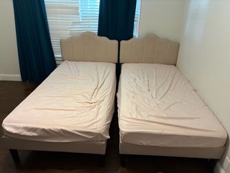 Set of Twin Beds
