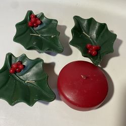 4 New Holiday Floating Candles