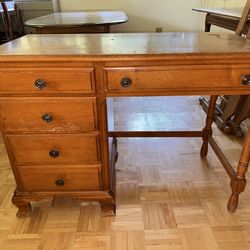 Vintage Kling Solid Hard Maple Desk – American Made