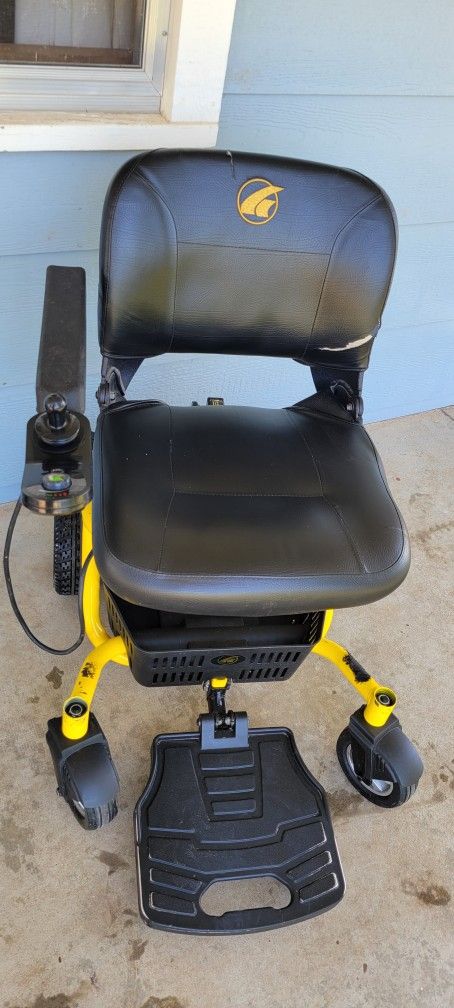 golden LiteEnvy portable power wheelchair