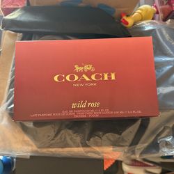 Coach Wild Rose Perfume Set