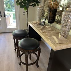 Hillsdale Swivel Bar Stool