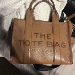 The Tote Bag 