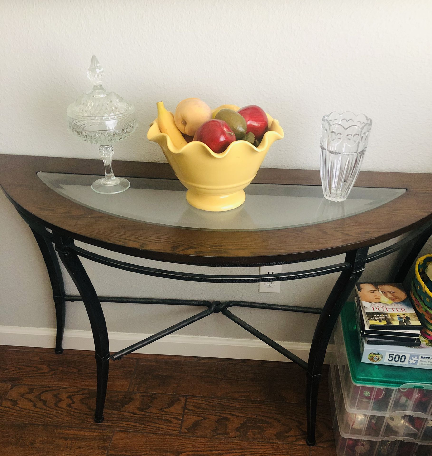 Side Entry Table 