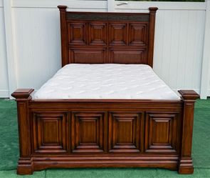 Beautiful brown wooden bed stands out for its square panels molded on the headboard and bed. With mattress and Boxspring included it can be delivered 