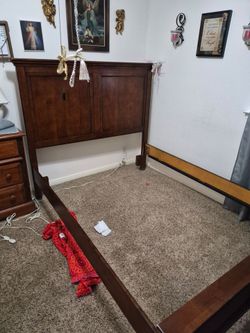Queen adjustable bed with solid wood bed frame for sale