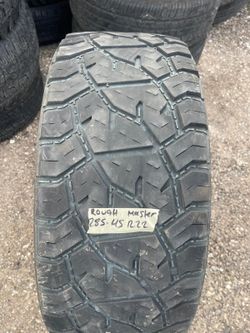 285/45/22 Road Hunter $60 No Instalation Only Pick Up 