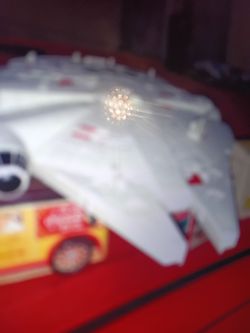Star Wars Millennium Falcon Toy