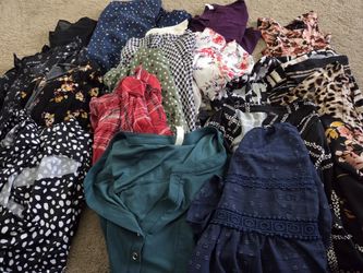 Bulk Lot of 100 Pieces Plus Women’s Clothing – 1X to 3X – Name Brand All Season