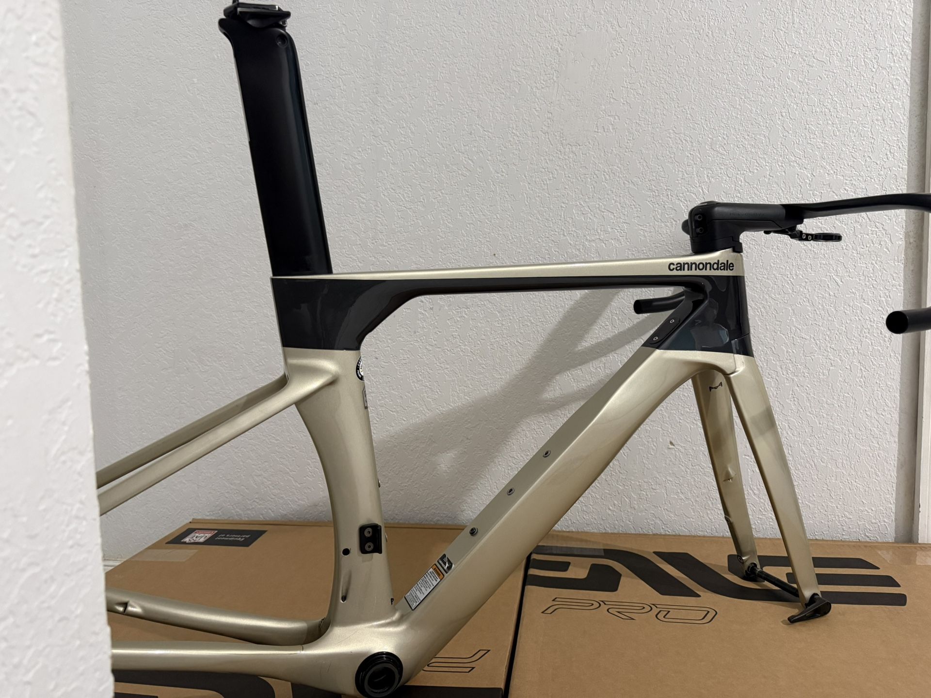Cannondale SystemSix Hi-MOD Aero Disc – Carbon Frameset 51