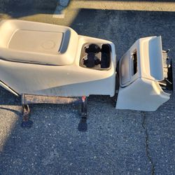 99-2006 Center Console