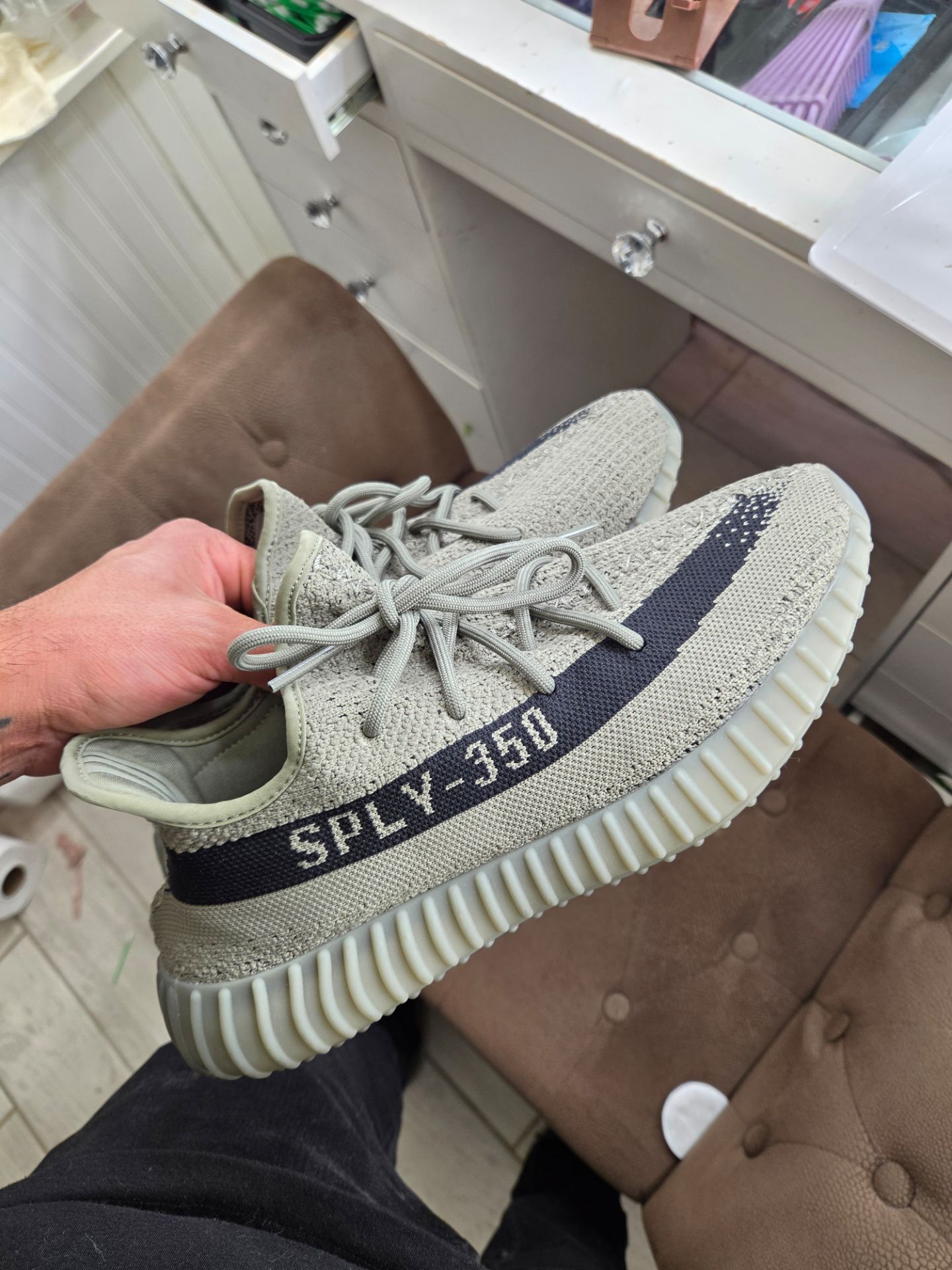 Size 10 yeezy v 2 slate granite FIRST COME FIRST SERVE