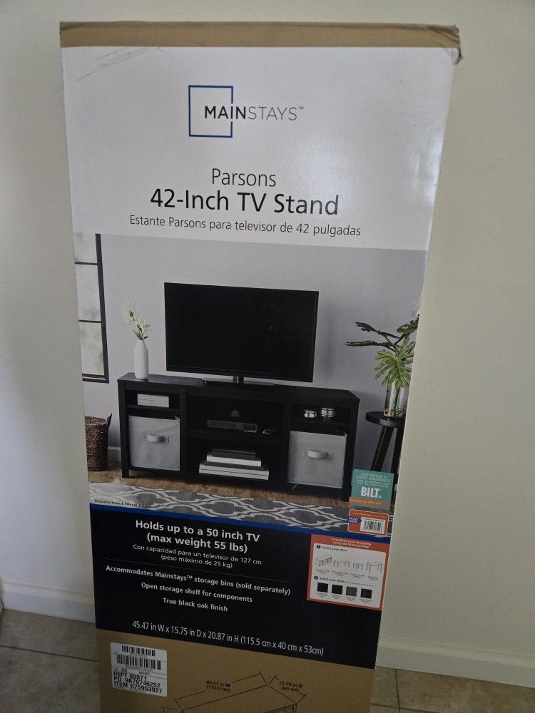 I have a TV standard. Vacuum And the water cooler and carpet. Brand new, it's not used.