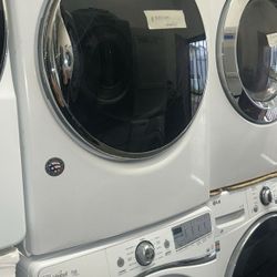 Whirlpool Washer And Electric Dryer 