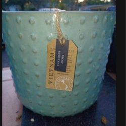 New Ceramic Houseplant Pot