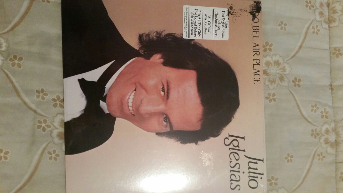 Julio Iglesias Vinyl Record