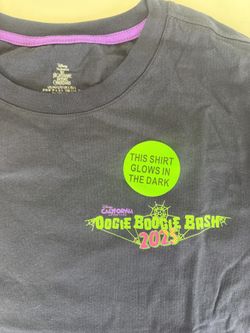 Disney 2025 Official Oogie Boogie Bash Long-sleeved T-shirt, Size Large