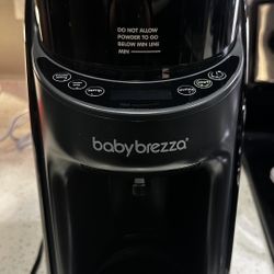 Baby Brezza Formula Mixer