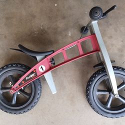 FIRSTBIKE CROSS BALANCE BIKES