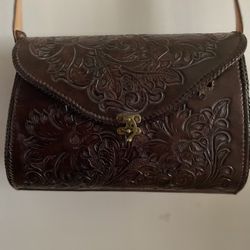 Handmade Leather Purse / Bolsa De Piel De Vaqueta Hecha Ha Mano