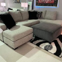 Living Room Beautiful Entertainment Sectional