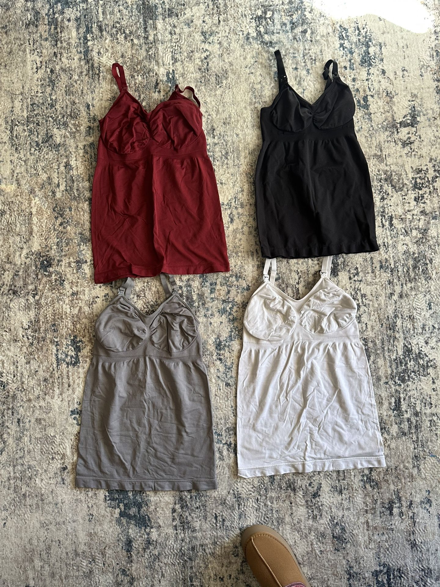 Maternity : Nursing Tops