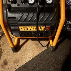 DeWALT Air Compressor 