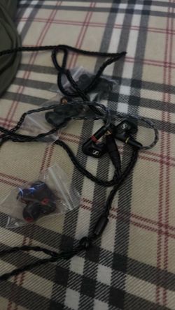 Sennheiser earphones