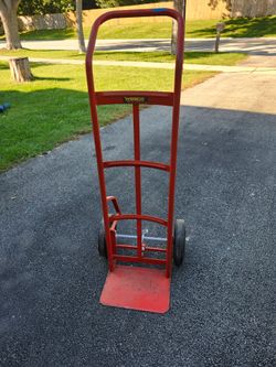 WESCO Touch-N-Tilt Heavy Duty Hand Truck Dolly – 600 lb Capacity