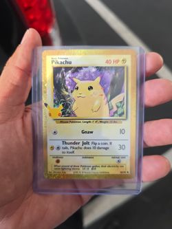 Pokémon Pikachu Holo Card 58/102 Base Set
