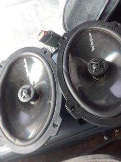 Rockford Fosgate 6 by 9s $80