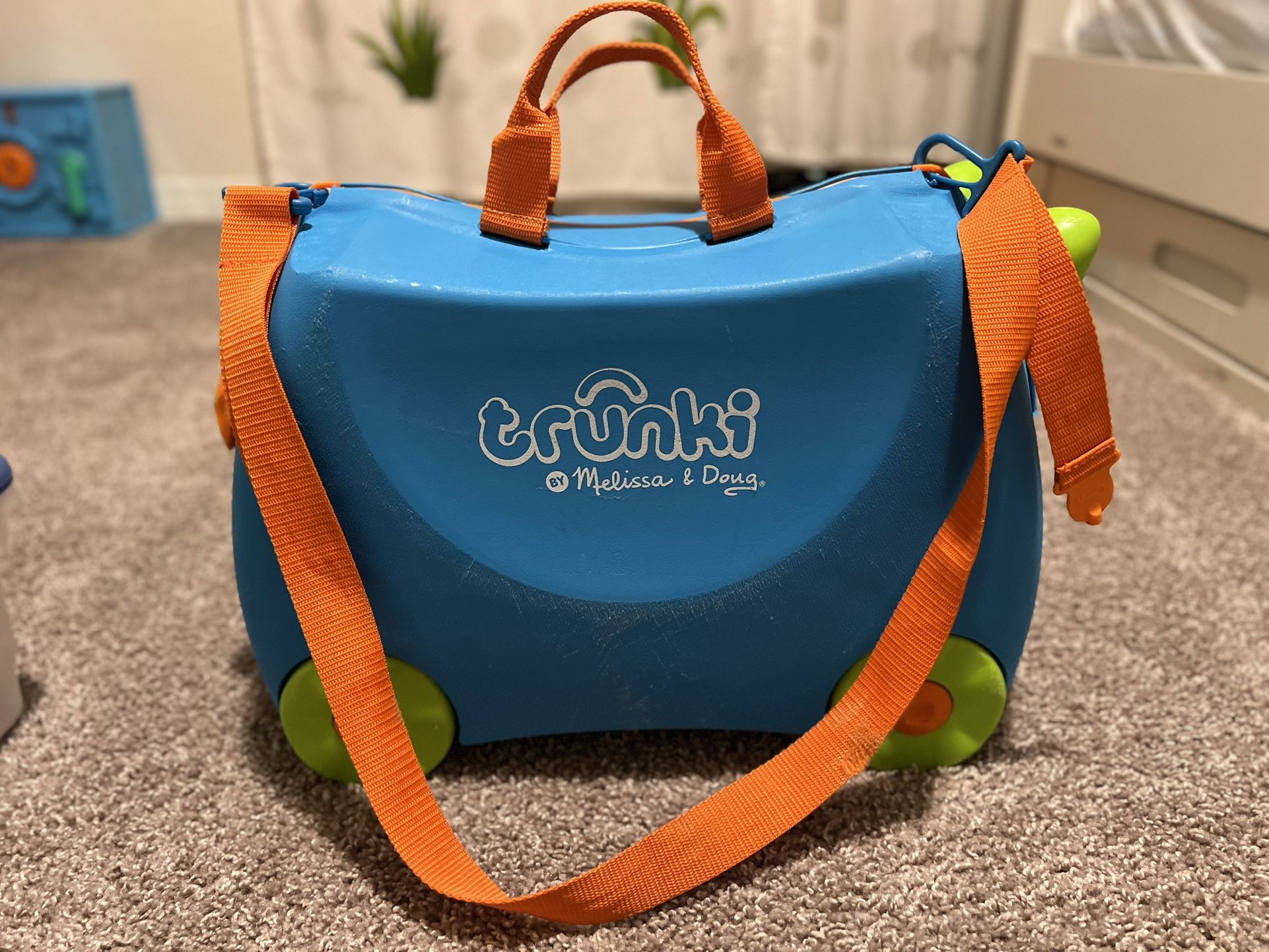 Trunki Melissa & Doug Ride on Suitcase