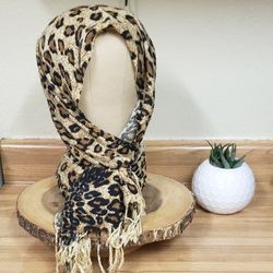 Leopard print scarf