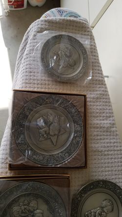 Hallmark collection pewter plate