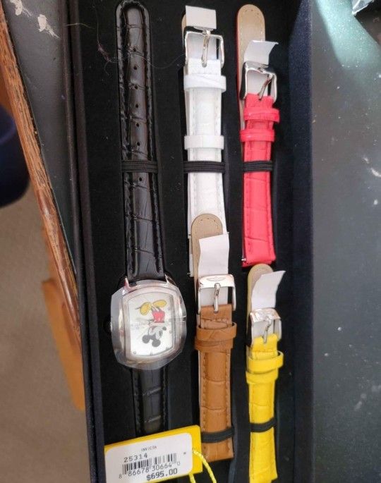 Invicta Brand New Watch,All Products : American Fashion Style Bags On Sale