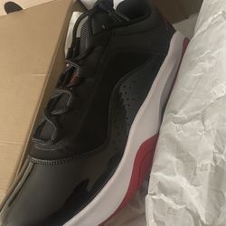 Jordan 11