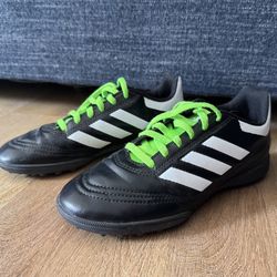 adidas Goletto V Turf Soccer Shoes Kids Size 3