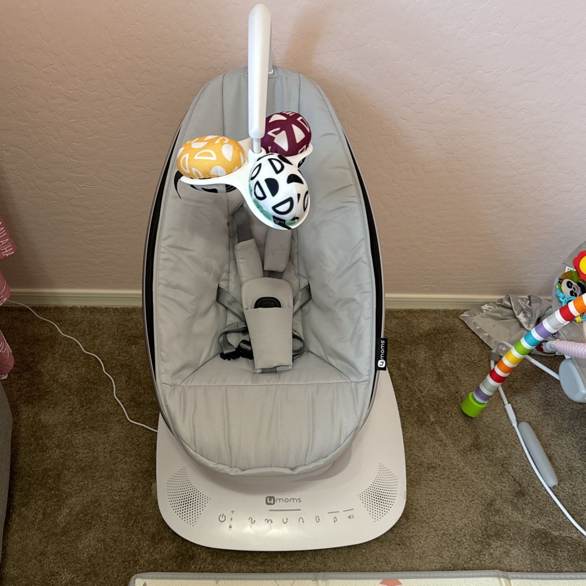 4moms Baby Swing Mamaroo