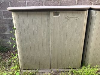 Suncast Outdoor Horizontal Storage Shed